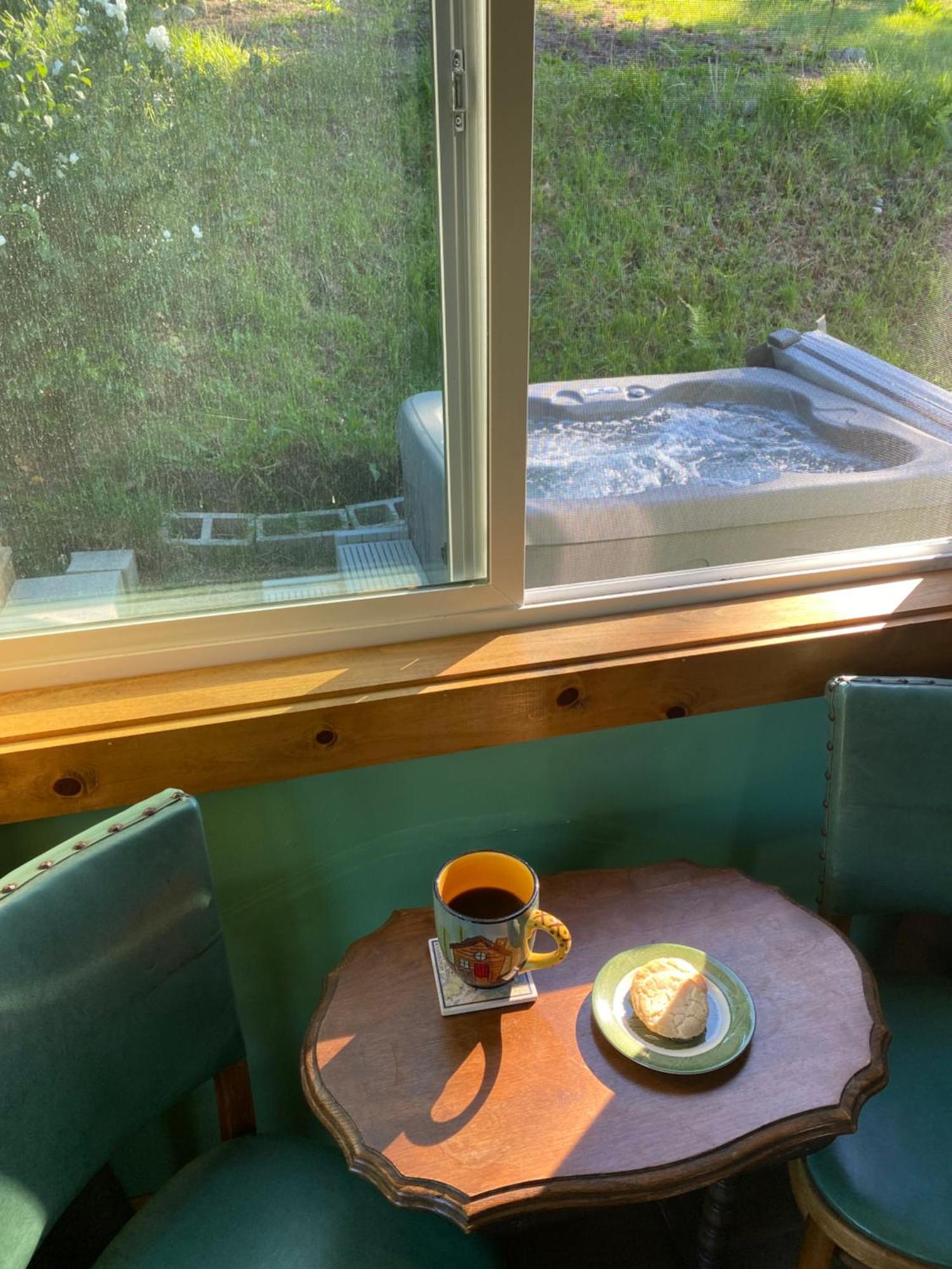 Cabin - Hot Tub - Fire Pit - View - Getaway! Oak Harbor Luaran gambar