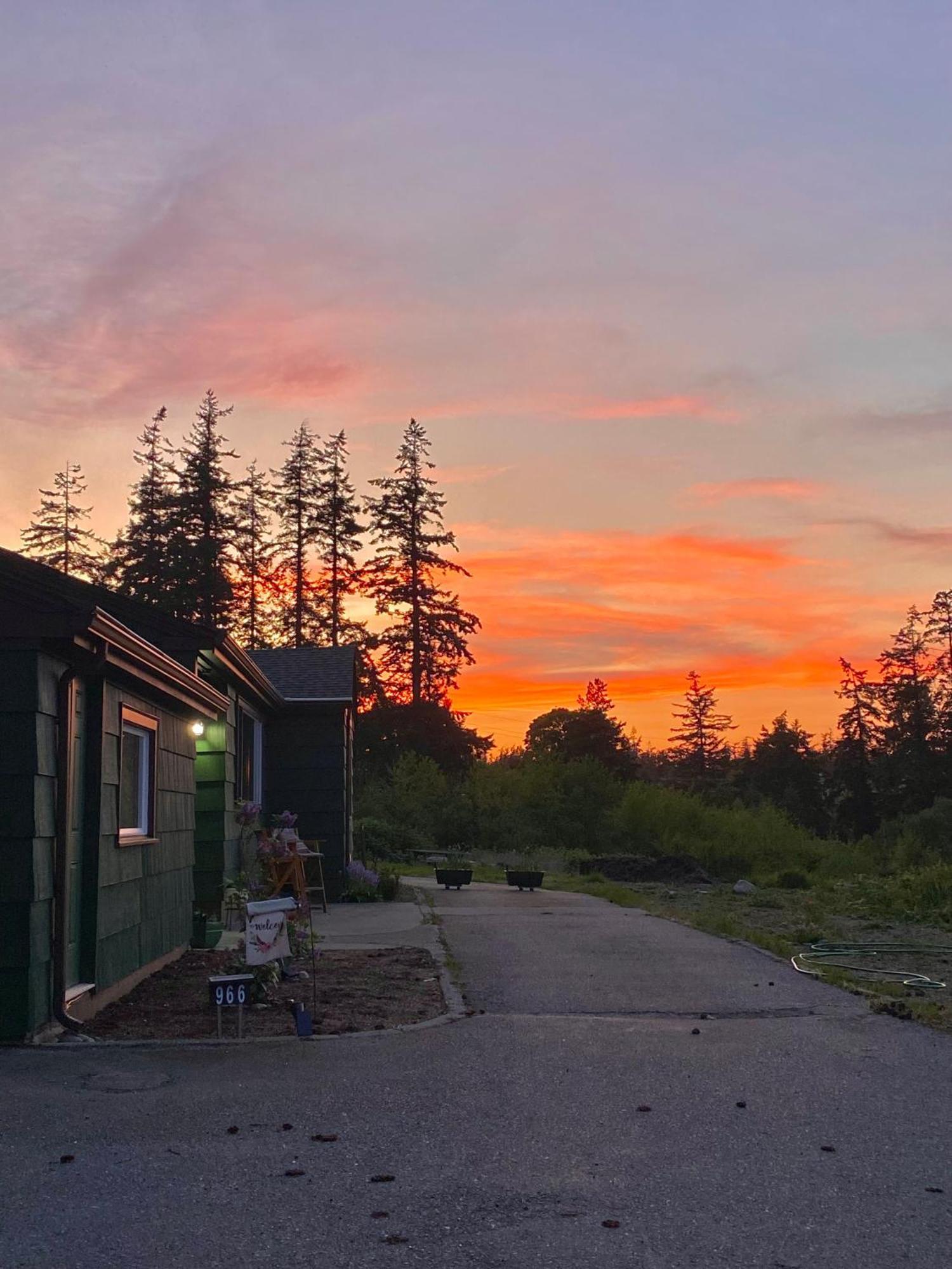 Cabin - Hot Tub - Fire Pit - View - Getaway! Oak Harbor Luaran gambar